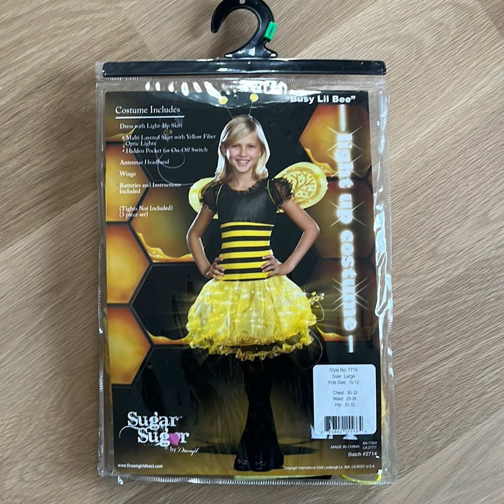 Brand new light up bumblebee bee costume with wings kids size 10-12 Large